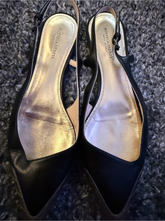 Bottega Veneta Shoes - Bottega Veneta Black Leather Pointed Slingback Flats with Gold Insole